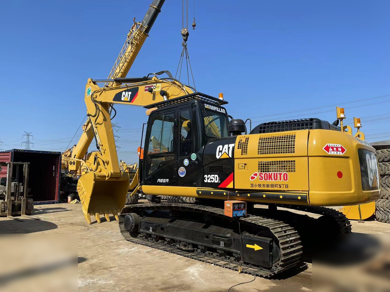 CATERPILLAR 325DL - Pelle sur chenille: photos 2 CATERPILLAR 325DL - Pelle sur chenille: photos 2