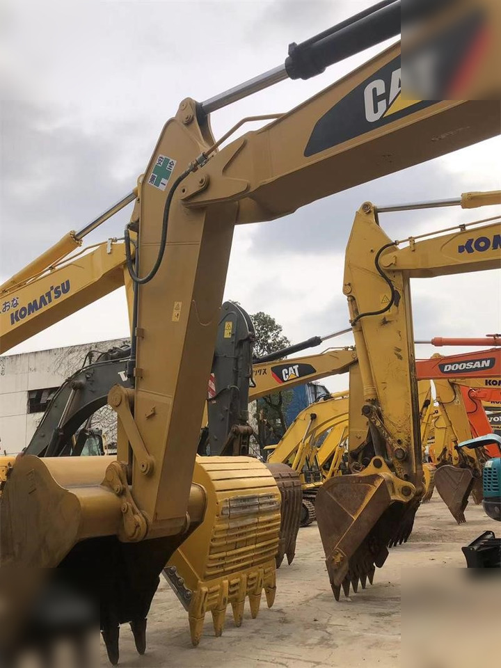 CATERPILLAR 336D2 - Pelle sur chenille: photos 4 CATERPILLAR 336D2 - Pelle sur chenille: photos 4