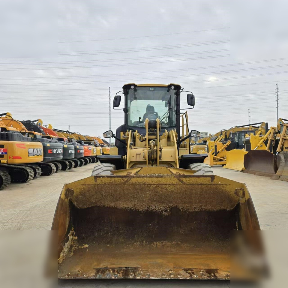 CATERPILLAR 924K - Chargeuse sur pneus: photos 2 CATERPILLAR 924K - Chargeuse sur pneus: photos 2