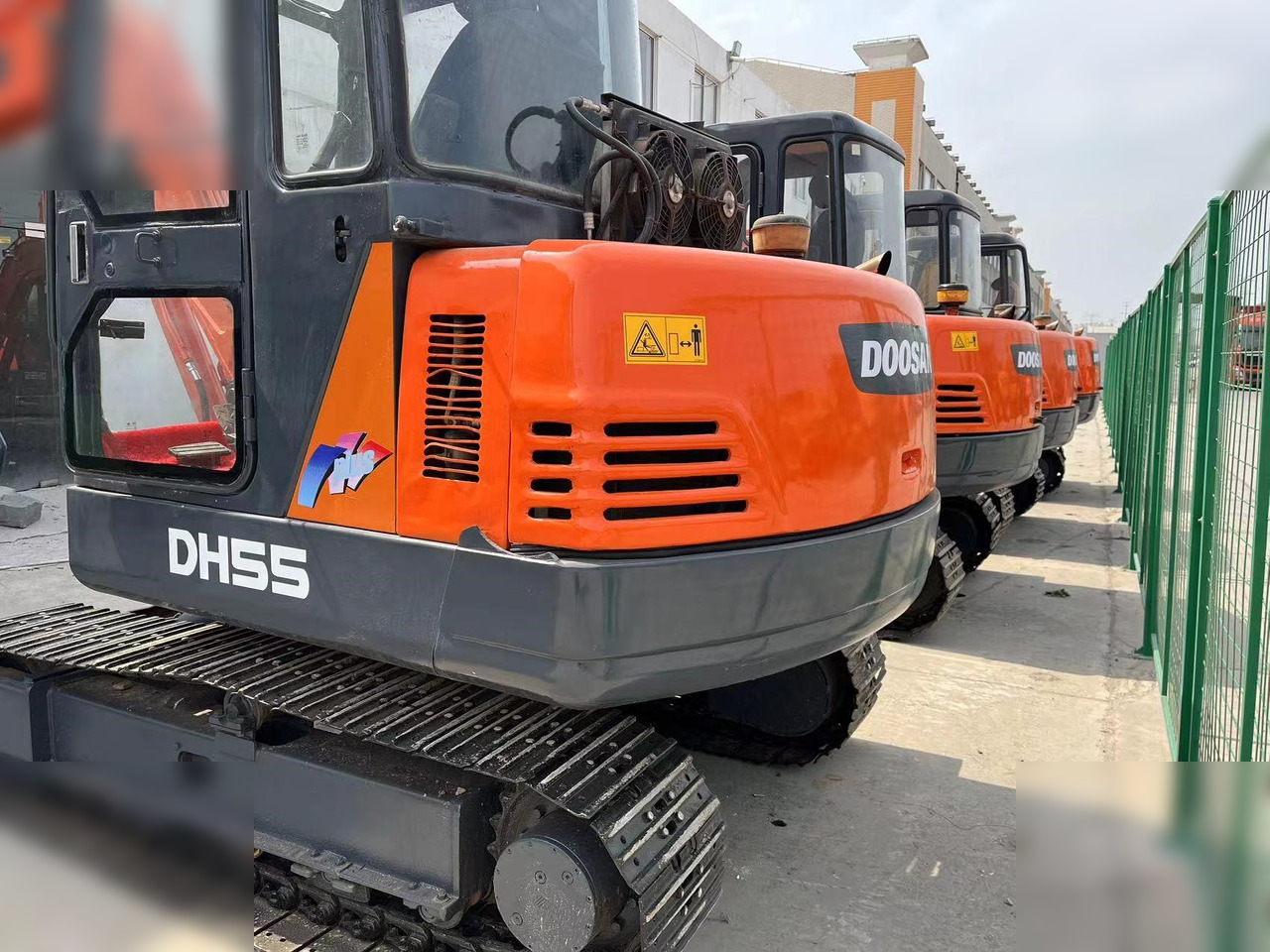 DOOSAN DH55 - Mini pelle: photos 4 DOOSAN DH55 - Mini pelle: photos 4