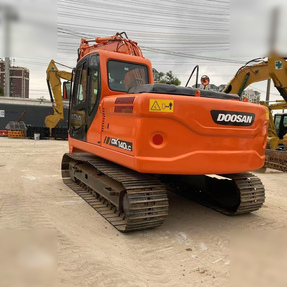 DOOSAN DX140 LC - Pelle sur chenille: photos 2 DOOSAN DX140 LC - Pelle sur chenille: photos 2