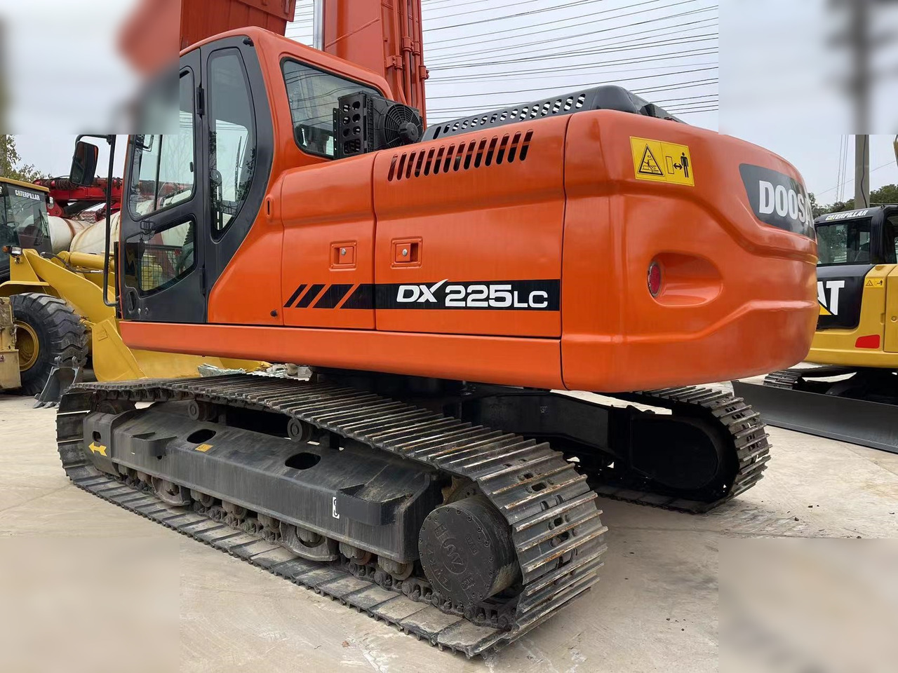 DOOSAN DX225 LC - Pelle sur chenille: photos 4 DOOSAN DX225 LC - Pelle sur chenille: photos 4