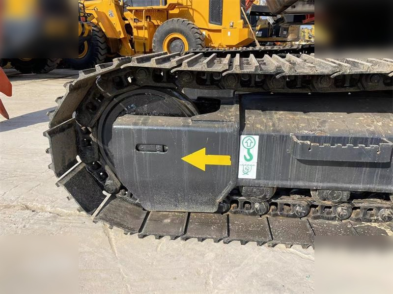 Pelle sur chenille HITACHI ZX120: photos 8
