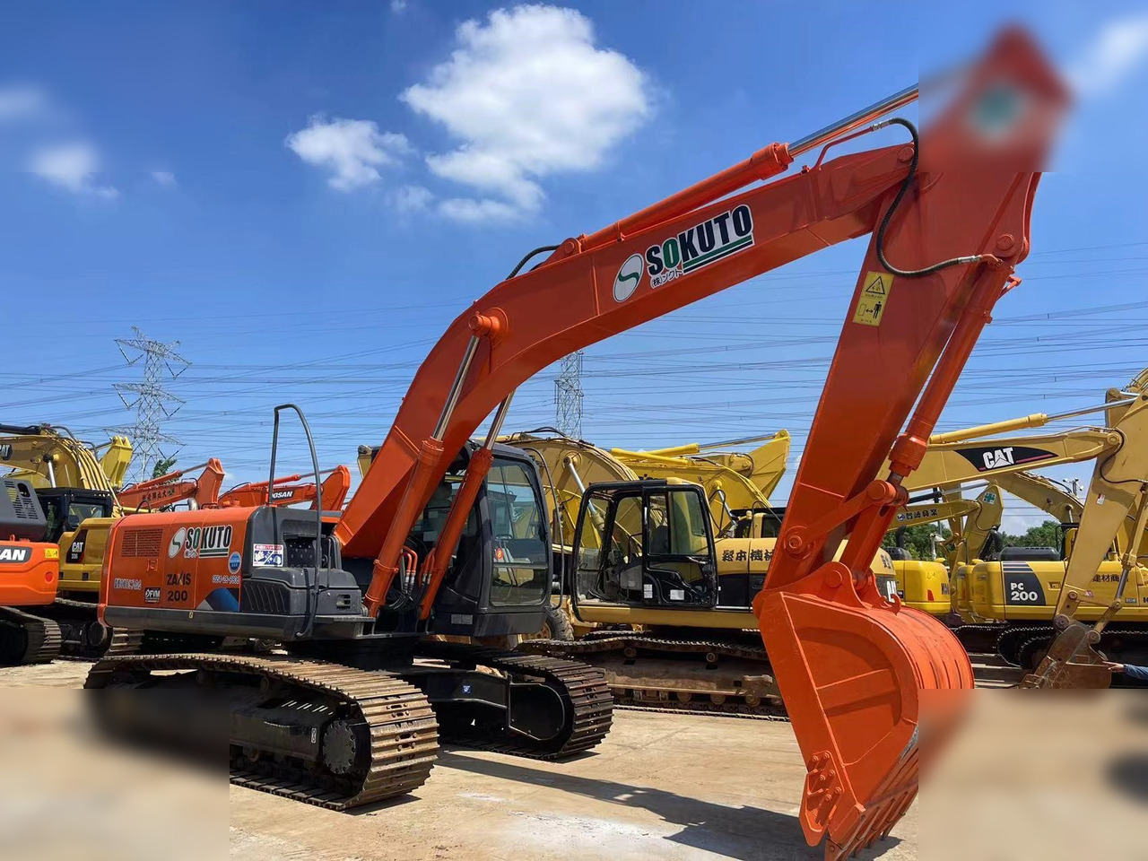 HITACHI ZX200-3G - Pelle sur chenille: photos 3 HITACHI ZX200-3G - Pelle sur chenille: photos 3