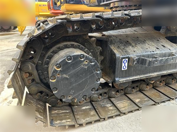 HITACHI ZX200-3G - Pelle sur chenille: photos 5 HITACHI ZX200-3G - Pelle sur chenille: photos 5