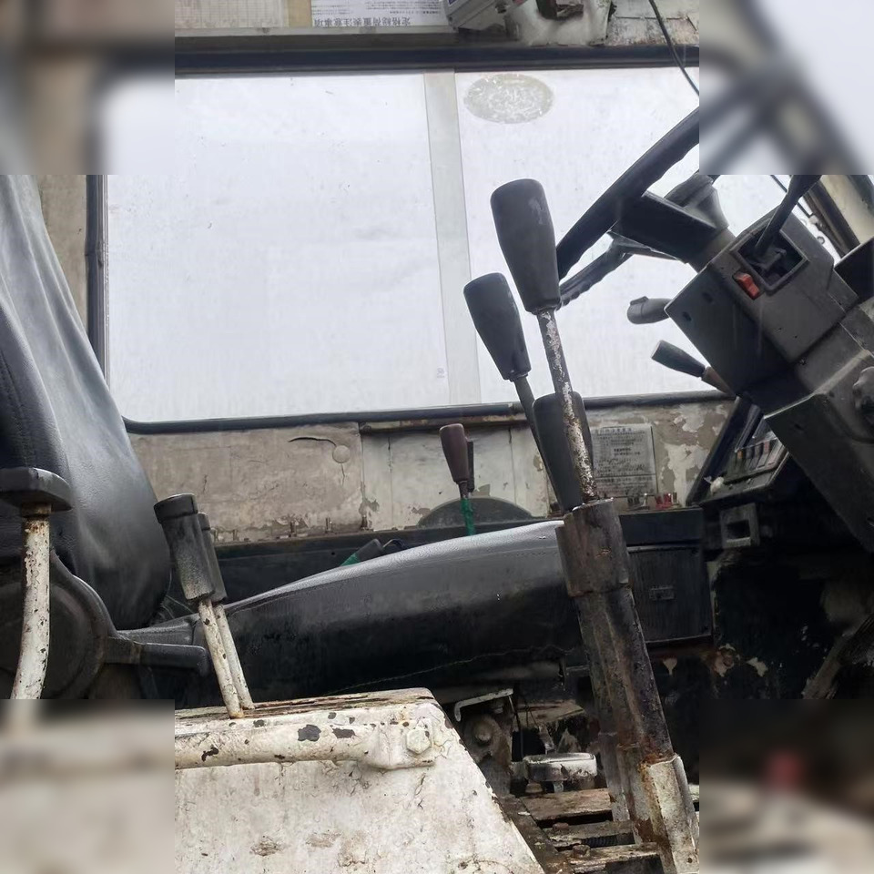 KATO SS500 - Grue automotrice lente: photos 5 KATO SS500 - Grue automotrice lente: photos 5