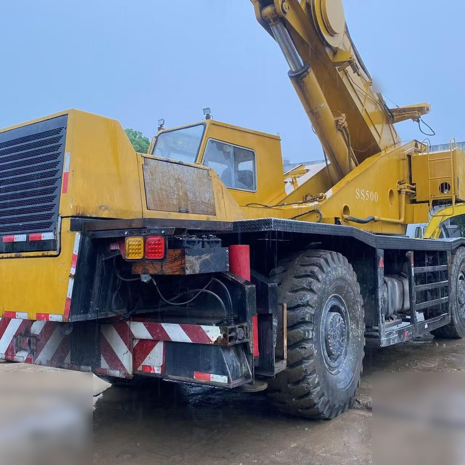 KATO SS500 - Grue automotrice lente: photos 3 KATO SS500 - Grue automotrice lente: photos 3