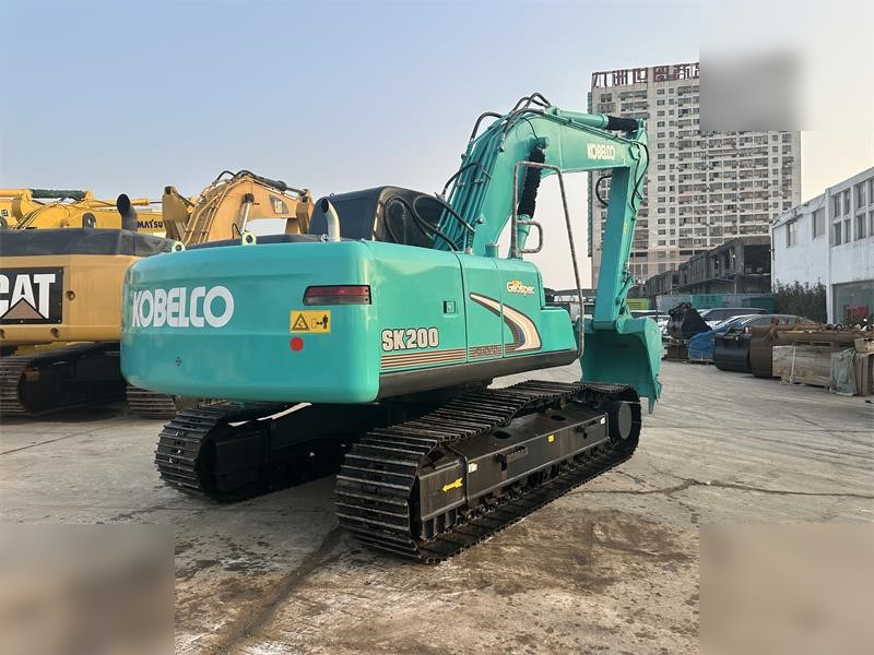 KOBELCO SK200-6E - Pelle sur chenille: photos 5 KOBELCO SK200-6E - Pelle sur chenille: photos 5
