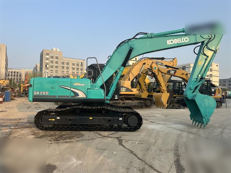KOBELCO SK200-6E - Pelle sur chenille: photos 1 KOBELCO SK200-6E - Pelle sur chenille: photos 1