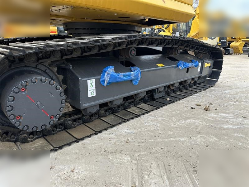 Pelle sur chenille KOMATSU PC200-8: photos 8