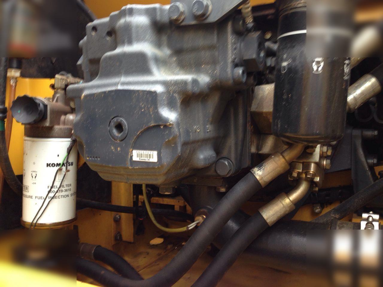 Pelle sur chenille KOMATSU PC220-8: photos 8