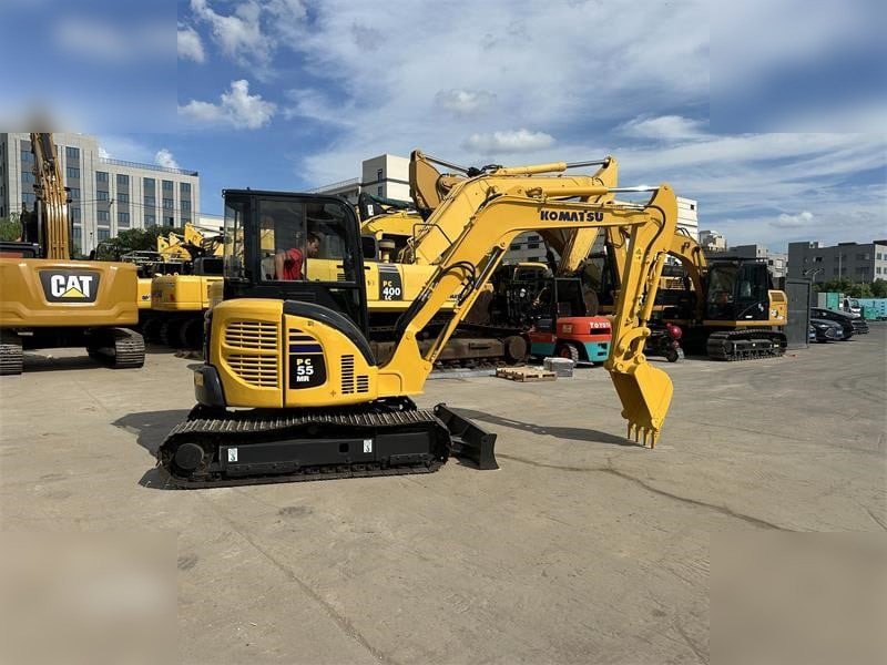 KOMATSU PC55MR-2 - Mini pelle: photos 3 KOMATSU PC55MR-2 - Mini pelle: photos 3