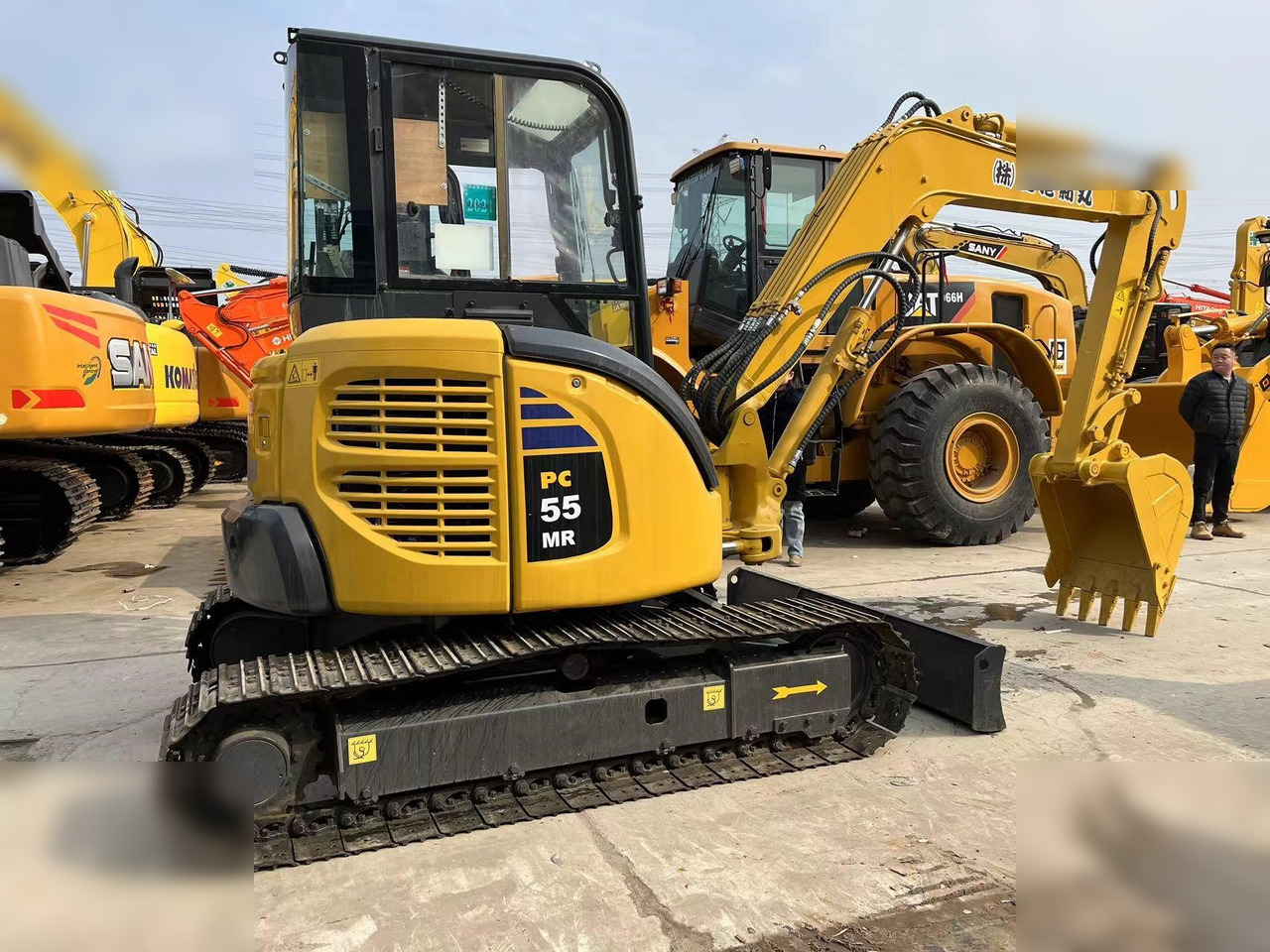 KOMATSU PC55MR-2 - Mini pelle: photos 1 KOMATSU PC55MR-2 - Mini pelle: photos 1