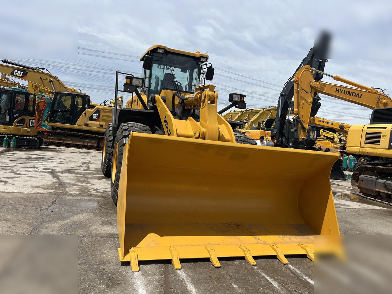 SDLG L958F - Chargeuse sur pneus: photos 4 SDLG L958F - Chargeuse sur pneus: photos 4