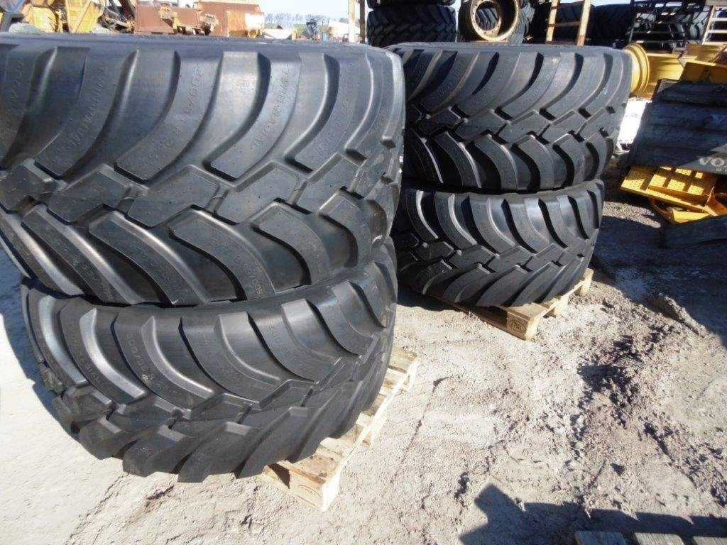 Trelleborg Twin 600-55-26,5 - Pneu pour Engins de chantier: photos 2 Trelleborg Twin 600-55-26,5 - Pneu pour Engins de chantier: photos 2