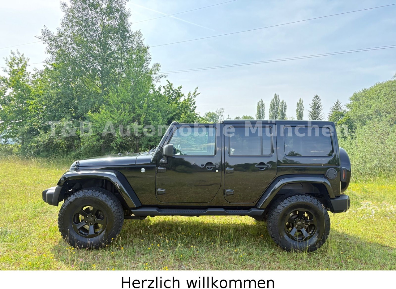 Jeep Wrangler*Unlimited*Sahara*Softtop*EchtHingucker* - SUV: photos 3 Jeep Wrangler*Unlimited*Sahara*Softtop*EchtHingucker* - SUV: photos 3