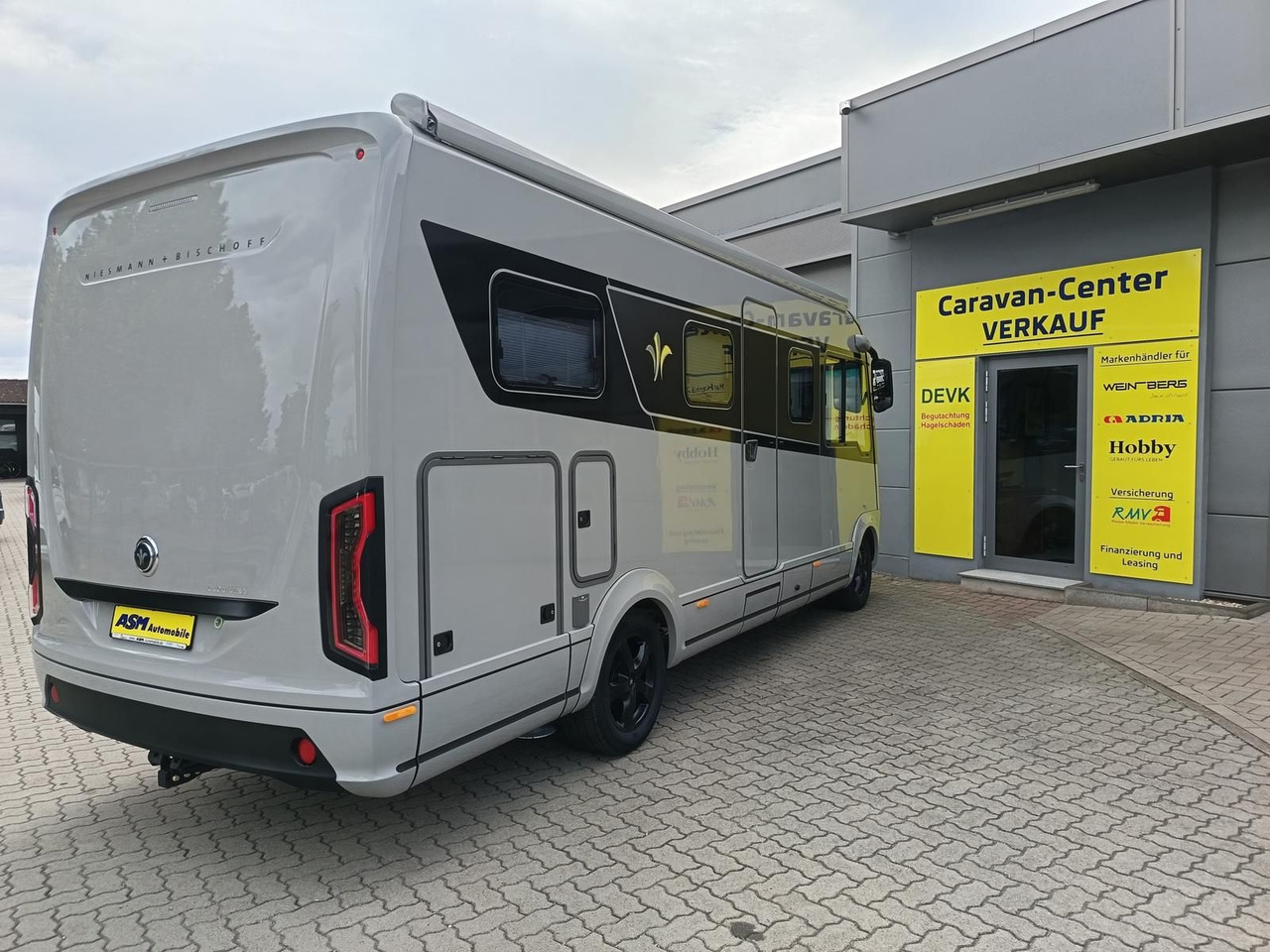 Niesmann + Bischoff iSmove 6.9 E 132 kW*AHK*SOLAR*SAT*TV*DACHKLIMA* - Camping-car intégral: photos 5 Niesmann + Bischoff iSmove 6.9 E 132 kW*AHK*SOLAR*SAT*TV*DACHKLIMA* - Camping-car intégral: photos 5