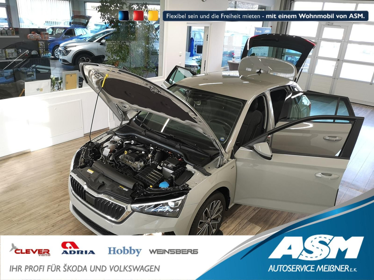 Skoda Scala Ambition 1,0 TSI 81 kW*NAVI*LED*R-KAM*PDC* - Berline: photos 1 Skoda Scala Ambition 1,0 TSI 81 kW*NAVI*LED*R-KAM*PDC* - Berline: photos 1