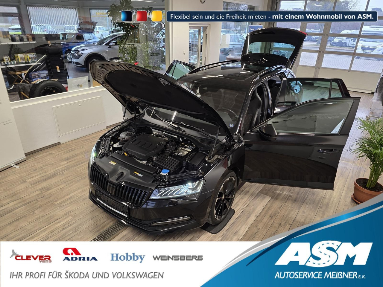 Skoda Superb Combi Sportline 2,0 TDI 4x4*PSD*360°*AHK* - Voiture: photos 1 Skoda Superb Combi Sportline 2,0 TDI 4x4*PSD*360°*AHK* - Voiture: photos 1