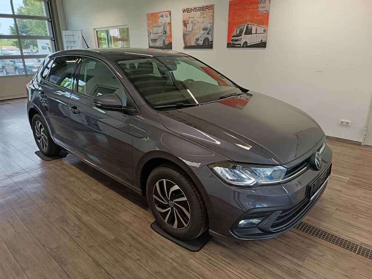 Volkswagen Polo Life 1.0 TSI 70kW DSG*LED*ACC*R-KAM*DAB*PDC - Voiture: photos 3 Volkswagen Polo Life 1.0 TSI 70kW DSG*LED*ACC*R-KAM*DAB*PDC - Voiture: photos 3
