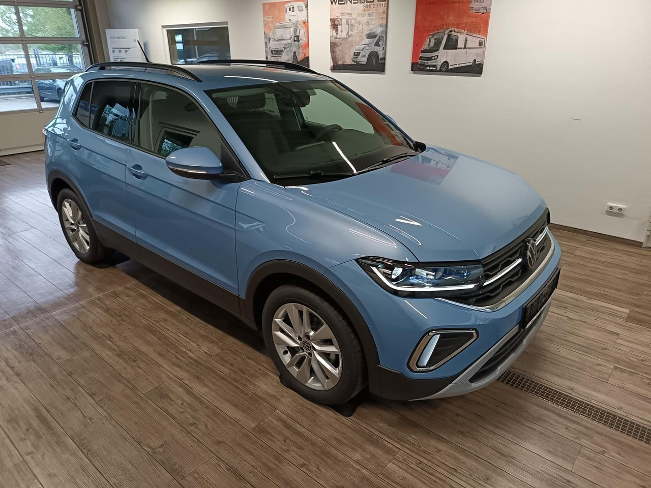Volkswagen T-Cross Life 1.5 TSI DSG*AHK*MATRIX LED*ACC*SHZ* - SUV: photos 3 Volkswagen T-Cross Life 1.5 TSI DSG*AHK*MATRIX LED*ACC*SHZ* - SUV: photos 3
