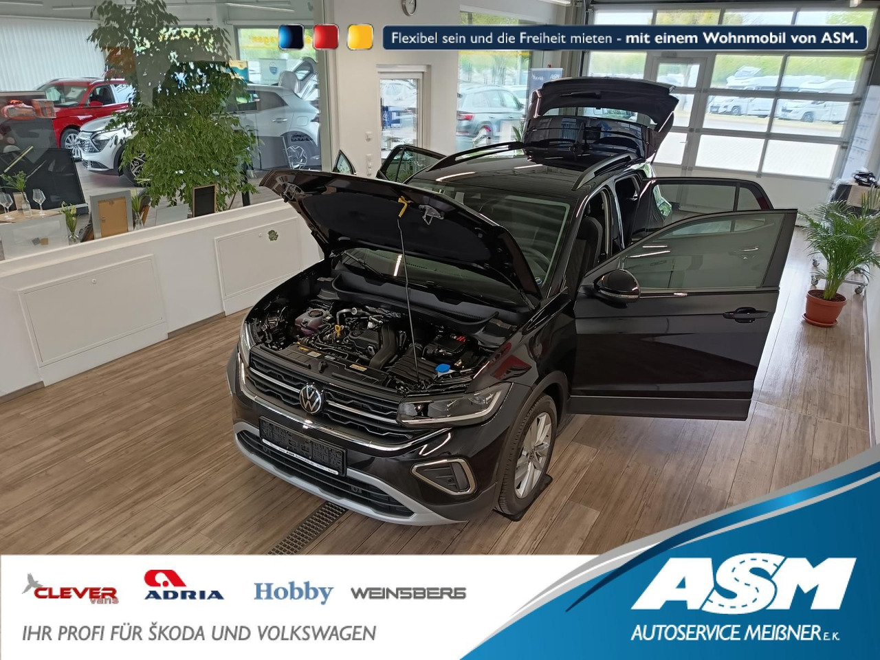 Volkswagen T-Cross Life 1.5 TSI DSG*AHK*MATRIX LED*ACC*SHZ* - SUV: photos 1 Volkswagen T-Cross Life 1.5 TSI DSG*AHK*MATRIX LED*ACC*SHZ* - SUV: photos 1