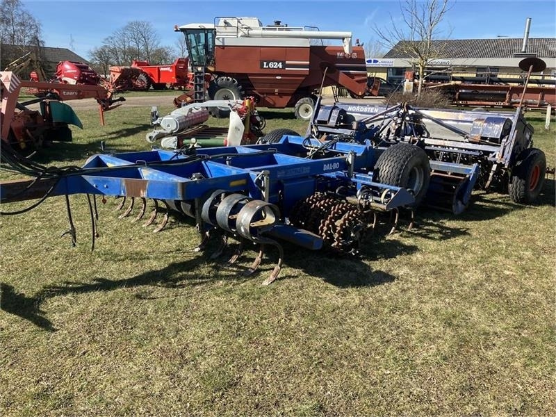 Dal-Bo 3 mtr Multiflex med Nordsten Combi-matic - Combiné de semis: photos 1 Dal-Bo 3 mtr Multiflex med Nordsten Combi-matic - Combiné de semis: photos 1