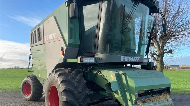 Fendt 6330 - Moissonneuse-batteuse: photos 2 Fendt 6330 - Moissonneuse-batteuse: photos 2