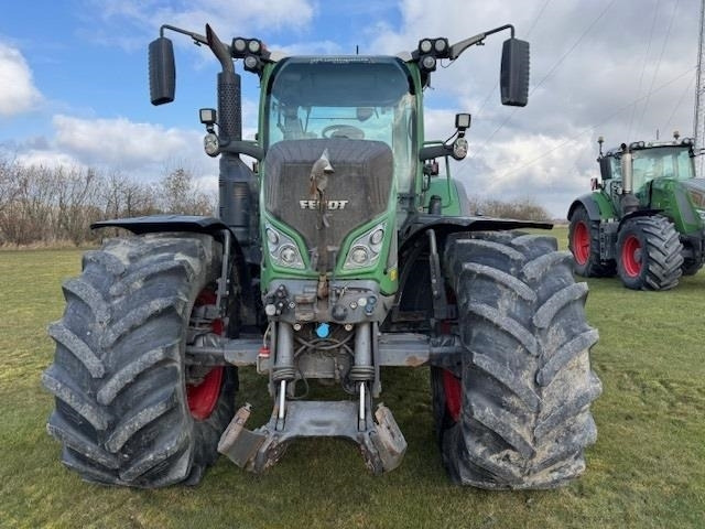 Fendt 720 Vario S4 Profi - Tracteur agricole: photos 2 Fendt 720 Vario S4 Profi - Tracteur agricole: photos 2