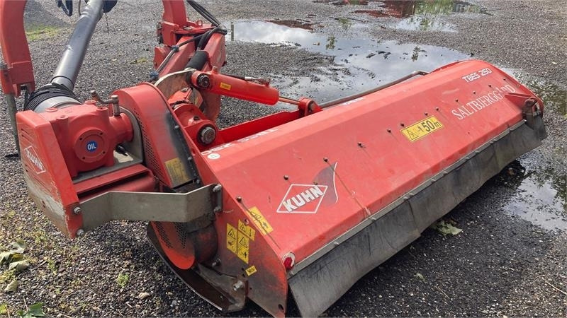 Kuhn TBES 250 Mulchmaskine - Faucheuse: photos 4 Kuhn TBES 250 Mulchmaskine - Faucheuse: photos 4