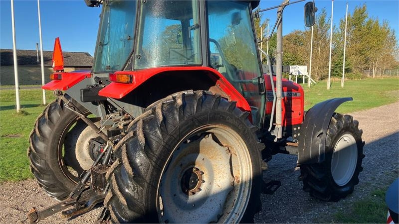 Massey Ferguson 4355 Power Shuttle 24-24 - Tracteur agricole: photos 5 Massey Ferguson 4355 Power Shuttle 24-24 - Tracteur agricole: photos 5
