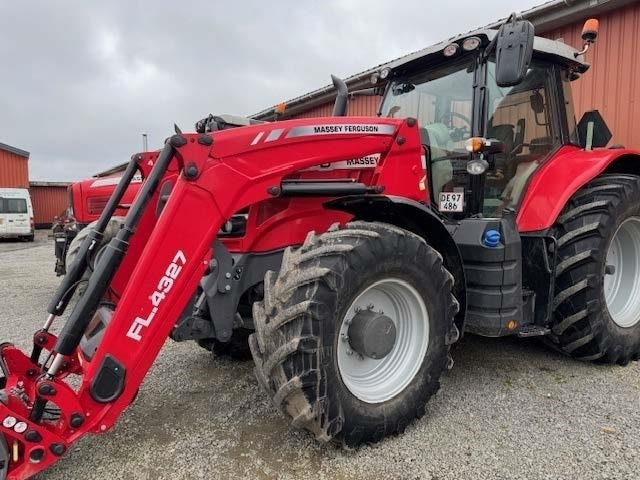 Massey Ferguson 7718S Dyna 6 Efficient inkl. FL4327 Frontlæsser - Tracteur agricole: photos 2 Massey Ferguson 7718S Dyna 6 Efficient inkl. FL4327 Frontlæsser - Tracteur agricole: photos 2