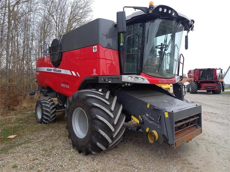 Massey Ferguson 9380 DELTA 35 fods Powerflow - Moissonneuse-batteuse: photos 2 Massey Ferguson 9380 DELTA 35 fods Powerflow - Moissonneuse-batteuse: photos 2
