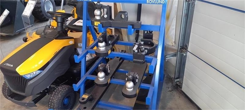 New Holland Kugletræk Til T6-7-8. - Attache rapide: photos 2 New Holland Kugletræk Til T6-7-8. - Attache rapide: photos 2