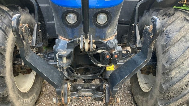 New Holland T7.175 Auto Command - Tracteur agricole: photos 3 New Holland T7.175 Auto Command - Tracteur agricole: photos 3