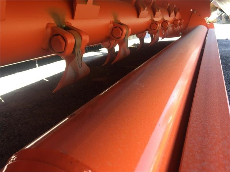 Perfect ZW-240 - Motofaucheuse: photos 3 Perfect ZW-240 - Motofaucheuse: photos 3