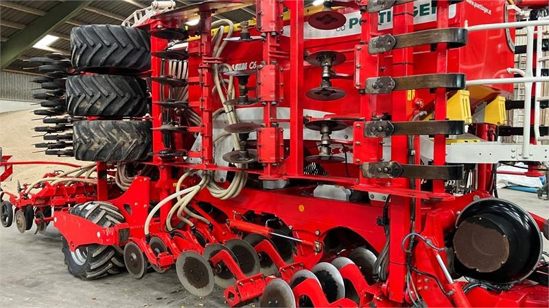 Pöttinger Terrasem C6 Fertilizer - Semoir: photos 5 Pöttinger Terrasem C6 Fertilizer - Semoir: photos 5