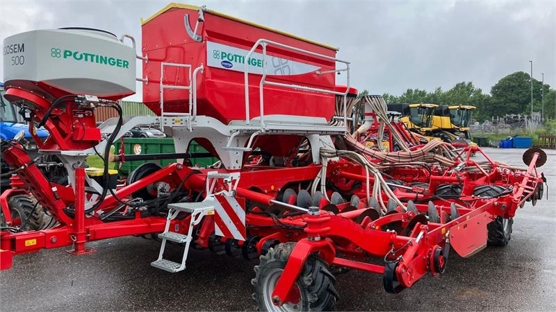 Pöttinger Terrasem C6 Fertilizer m. Tegosem 500 - Combiné de semis: photos 3 Pöttinger Terrasem C6 Fertilizer m. Tegosem 500 - Combiné de semis: photos 3