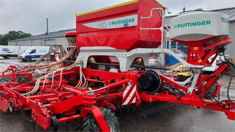 Pöttinger Terrasem C6 Fertilizer m. Tegosem 500 - Combiné de semis: photos 2 Pöttinger Terrasem C6 Fertilizer m. Tegosem 500 - Combiné de semis: photos 2