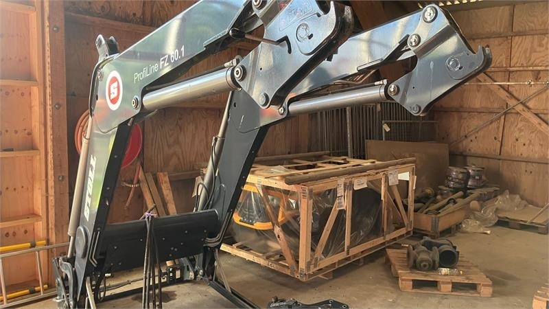 Stoll FZ 60,1 3 ventil og dæmpning Med beslag for NH T7. - Chargeur frontal pour tracteur: photos 1 Stoll FZ 60,1 3 ventil og dæmpning Med beslag for NH T7. - Chargeur frontal pour tracteur: photos 1