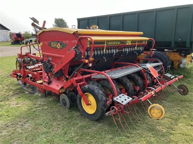 Vaderstad Rapid 300 C Super XL - Combiné de semis: photos 3 Vaderstad Rapid 300 C Super XL - Combiné de semis: photos 3