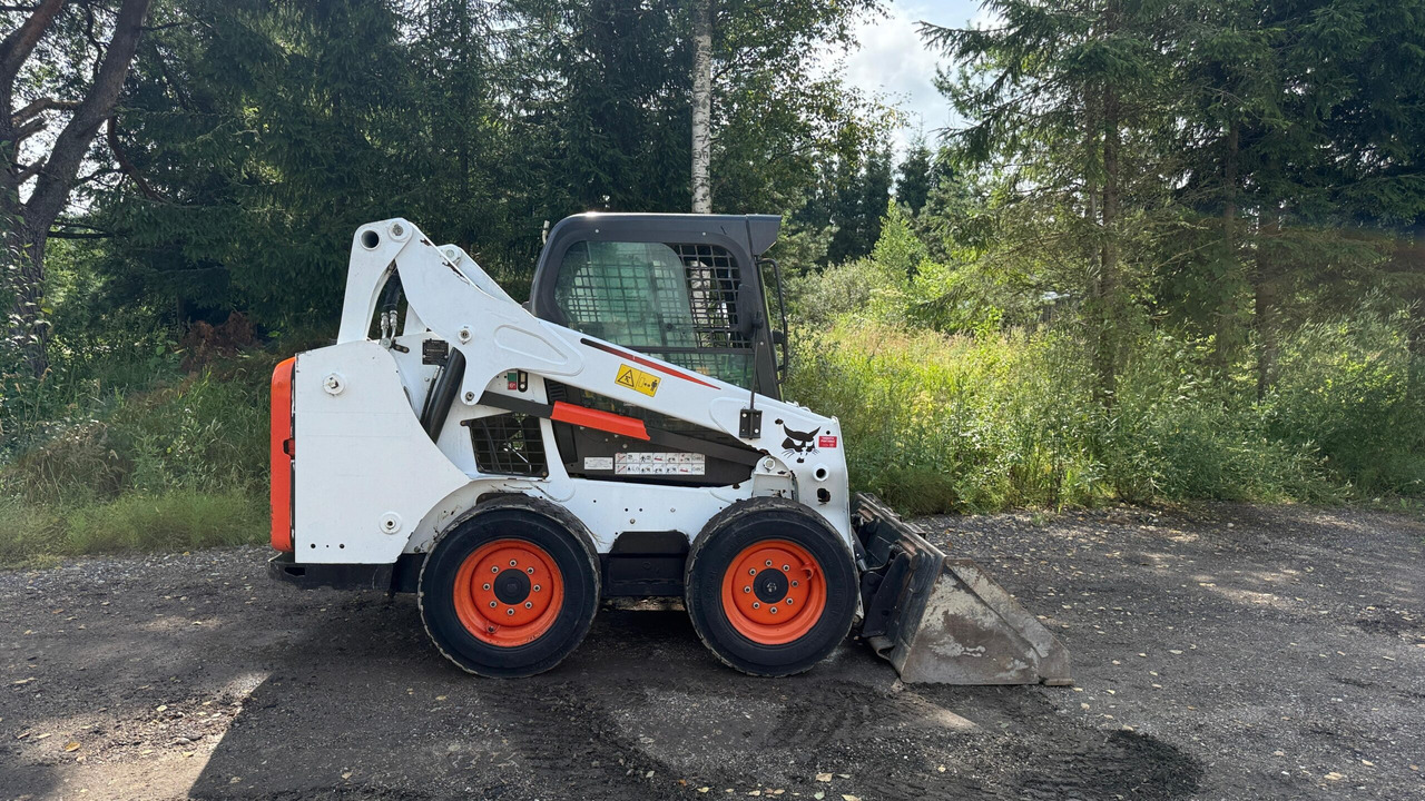BOBCAT S530 - Mini chargeuse: photos 5 BOBCAT S530 - Mini chargeuse: photos 5