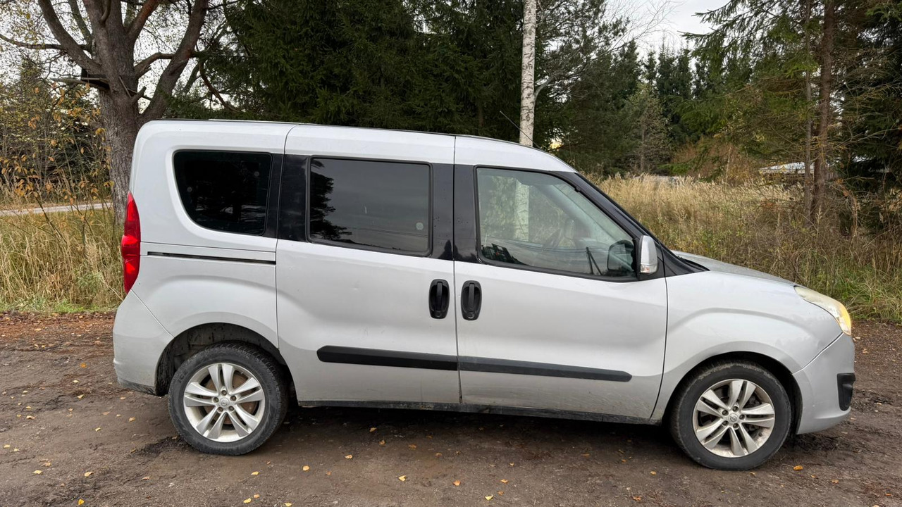 Opel Combo - Fourgonnette: photos 5 Opel Combo - Fourgonnette: photos 5