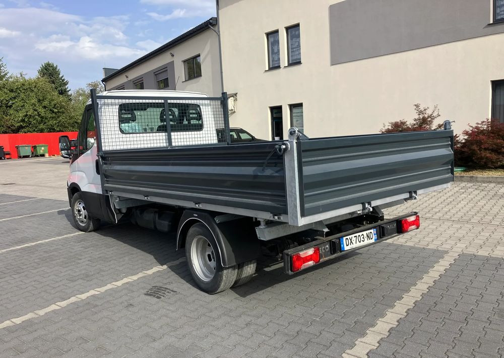 Iveco Iveco daily 35C13 wywrotka solidny kiper - Utilitaire benne: photos 4 Iveco Iveco daily 35C13 wywrotka solidny kiper - Utilitaire benne: photos 4