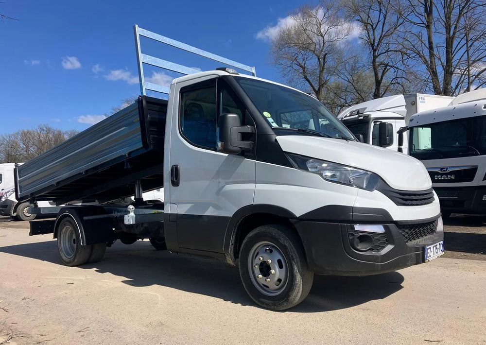 Iveco Iveco daily 35C14 wywrotka solidny kiper - Utilitaire benne: photos 2 Iveco Iveco daily 35C14 wywrotka solidny kiper - Utilitaire benne: photos 2