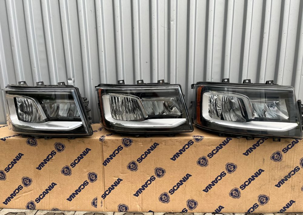Lampa LED Scania R S NGS NGR reflektor 2674391 - Lumière/ Éclairage pour Camion: photos 1 Lampa LED Scania R S NGS NGR reflektor 2674391 - Lumière/ Éclairage pour Camion: photos 1