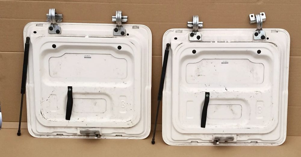 MAN TG3 TGX DRZWICZKI KLAPA SCHOWKA - Carrosserie et extérieur pour Camion: photos 2 MAN TG3 TGX DRZWICZKI KLAPA SCHOWKA - Carrosserie et extérieur pour Camion: photos 2