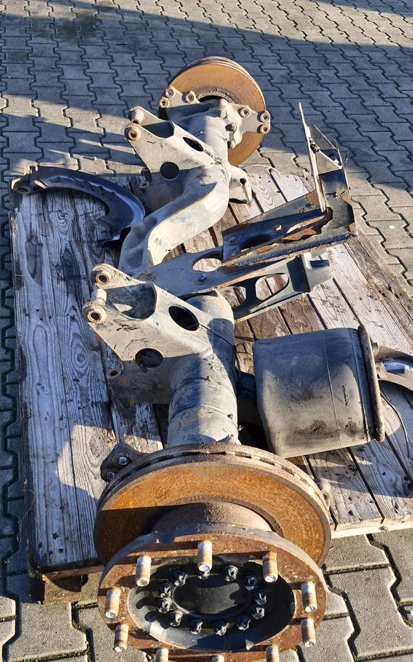 MAN TG3 TGX TGS OŚ ŚRODKOWA OPUSZCZANA ŚPIOCH - Suspension: photos 2 MAN TG3 TGX TGS OŚ ŚRODKOWA OPUSZCZANA ŚPIOCH - Suspension: photos 2