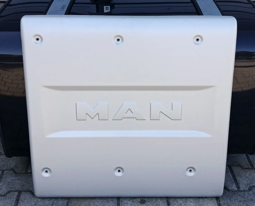 MAN TGS BLACHA OSŁONA KATALIZATORA NOWA - Système d'échappement pour Camion: photos 1 MAN TGS BLACHA OSŁONA KATALIZATORA NOWA - Système d'échappement pour Camion: photos 1