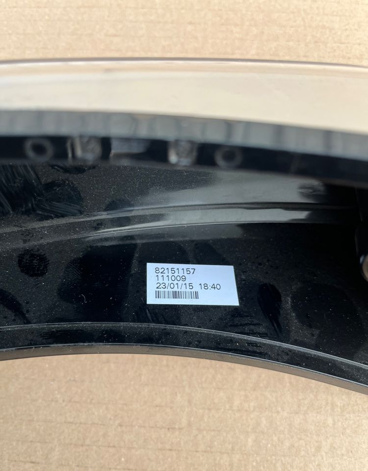 NOWY kierunkowskaz Volvo FH 4 euro 6 migacz - Lumière/ Éclairage pour Camion: photos 4 NOWY kierunkowskaz Volvo FH 4 euro 6 migacz - Lumière/ Éclairage pour Camion: photos 4